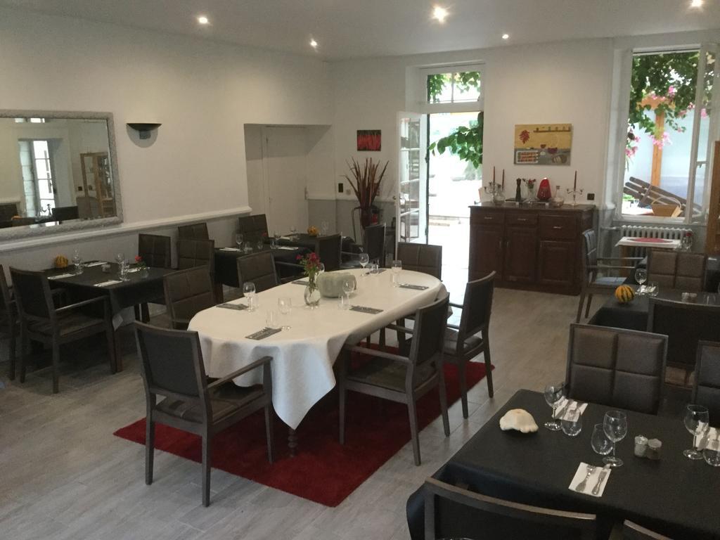 L'Art Dit Vin Saint-Aigulin Buitenkant foto